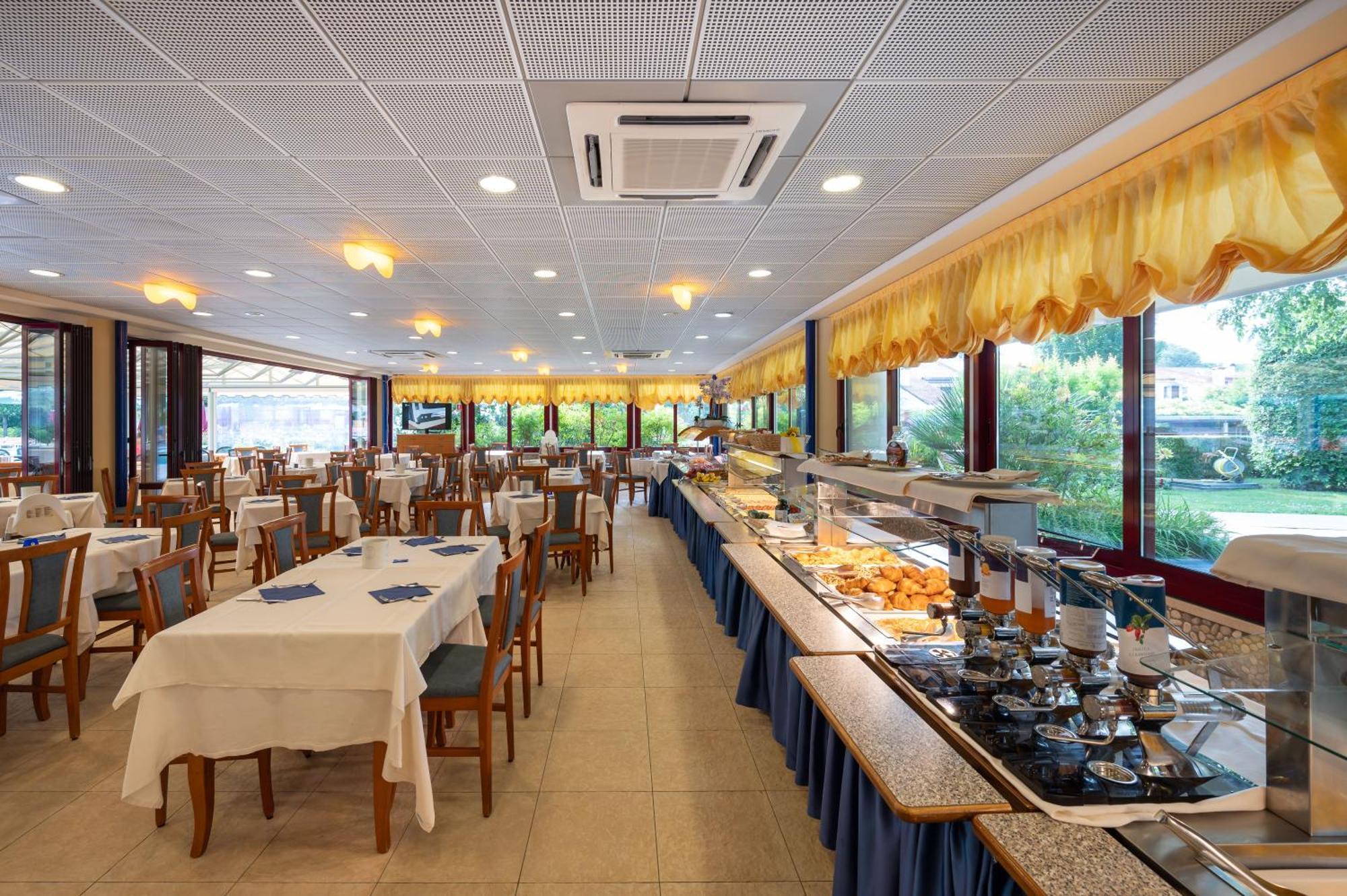Villaggio Planetarium Resort Bibione Ngoại thất bức ảnh